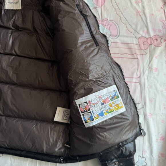 Moncler Black Puffer Jacket Excellent Condition - Picture 5 of 8